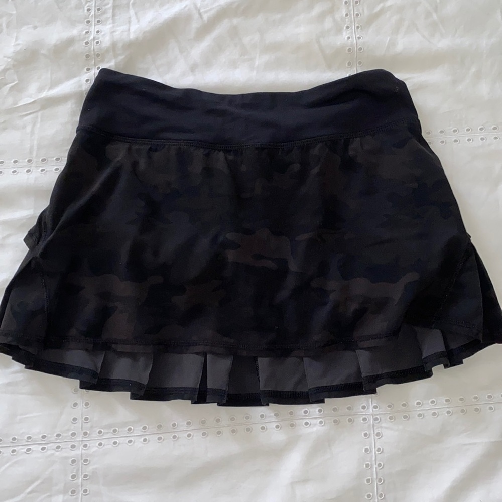 Lululemon Camo Skirt Size 2